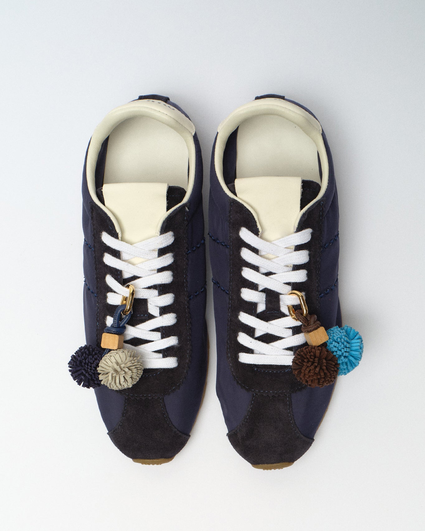 Rineia Trainers